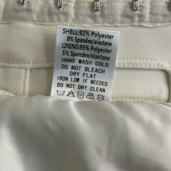 AKIRA WHITE VEST W/RHINESTONES NWT - Picture 11 of 11